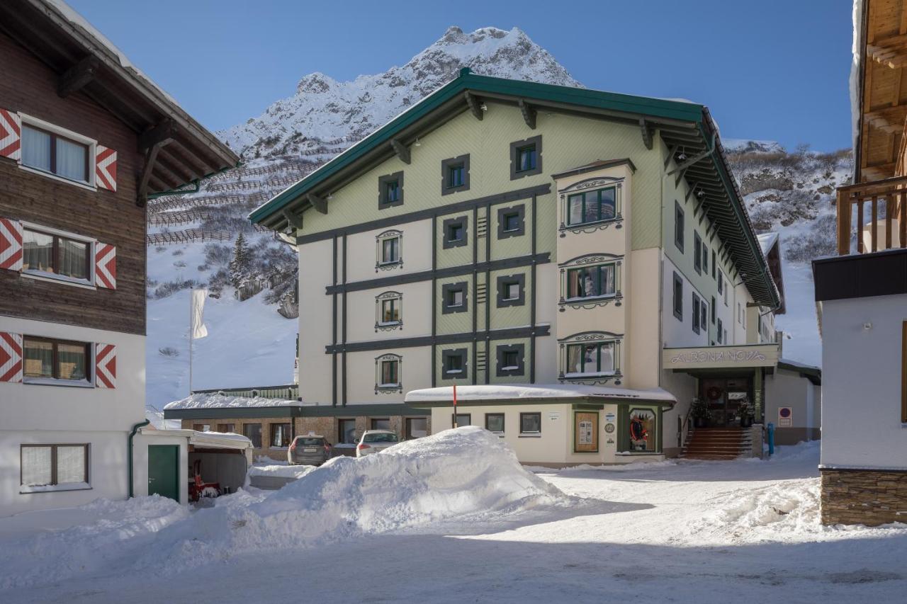 Hotel Albona Nova Zuers Exterior photo